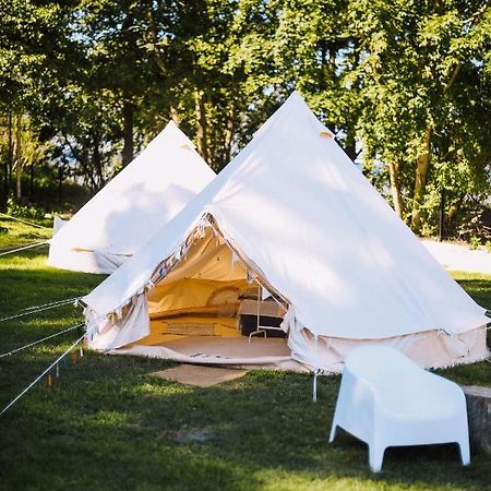 Glamping Mella Muiza Hotel Jurmala Luaran gambar
