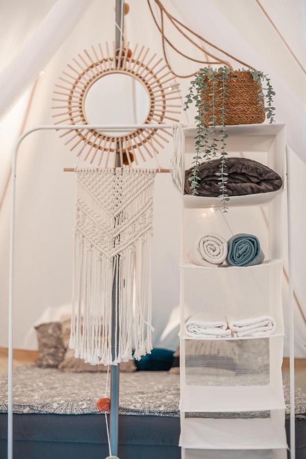 Glamping Mella Muiza Hotel Jurmala Luaran gambar